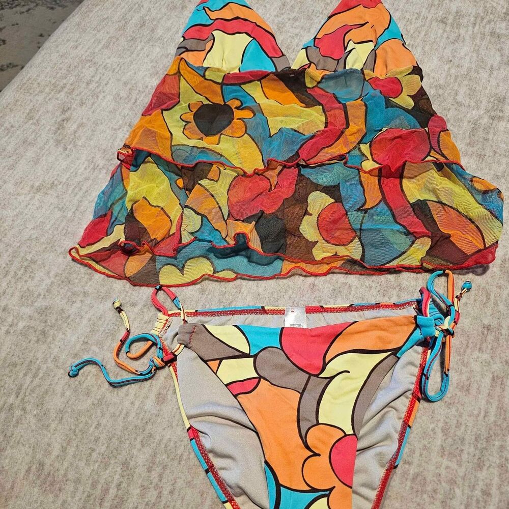 Women’s Flowery Very Cute Bathing Suit - Small.